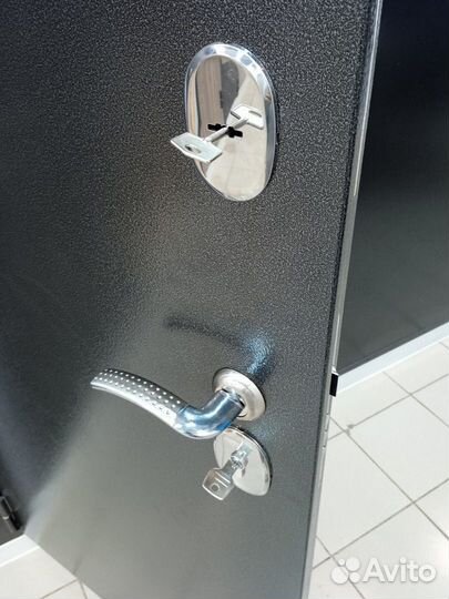 Дверь входная