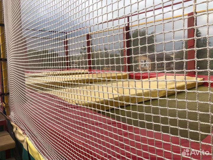 Батут с сеткой 6*8м арена