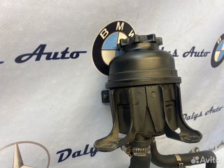 Бачок гидроусилителя руля Bmw 525I E39 LCI
