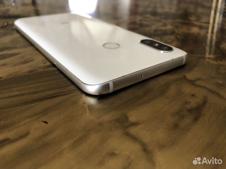Xiaomi mi 8 6/64