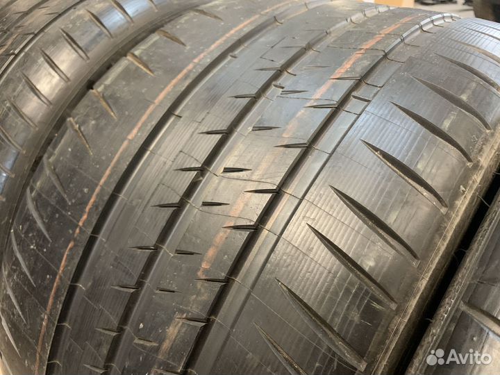 Michelin Pilot Sport Cup 2 245/35 R20 и 305/30 R20