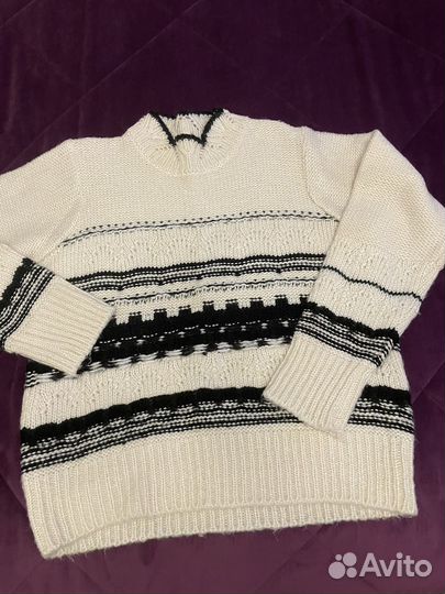 Женский свитер