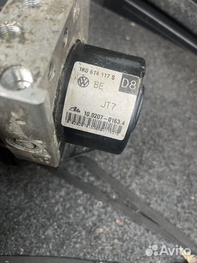 Блок абс Фольксваген гольф 6