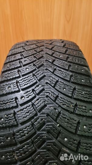 Michelin X-Ice North XIN2 225/55 R17 101T