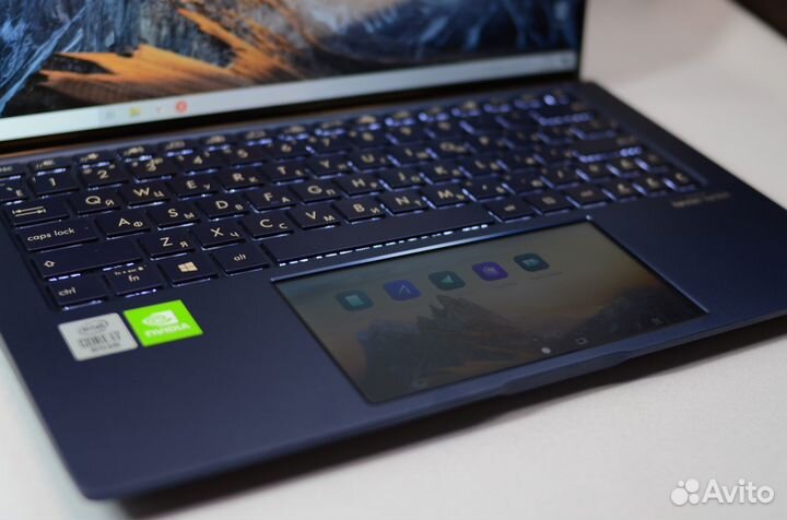 Двухэкранный ультрабук Asus/ i7(10th) MX250 IPS