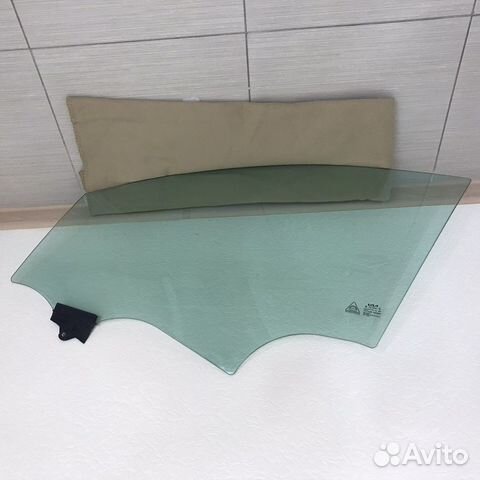 Боковое стекло kia k5