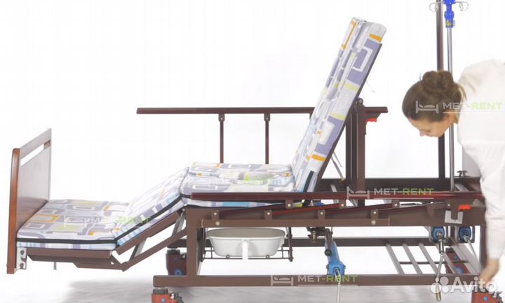 Медицинская кровать для лежачих больных mrks23