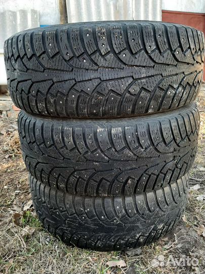 Nokian Tyres Hakkapeliitta 5 215/55 R17 98T