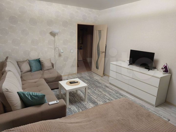 1-к. квартира, 43 м², 6/10 эт.