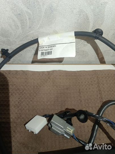 Замок крышки багажника volvo S80 2010-2013