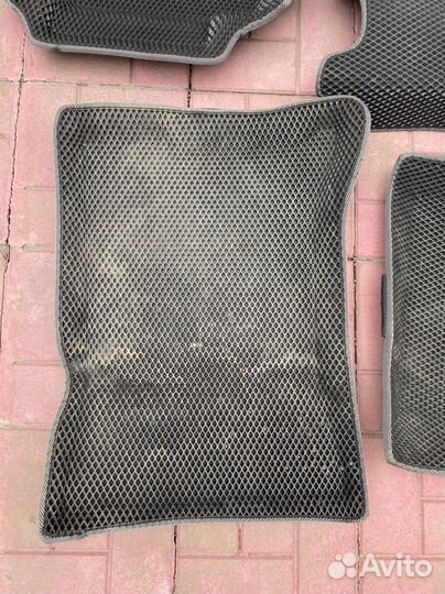 Автомобильные коврики