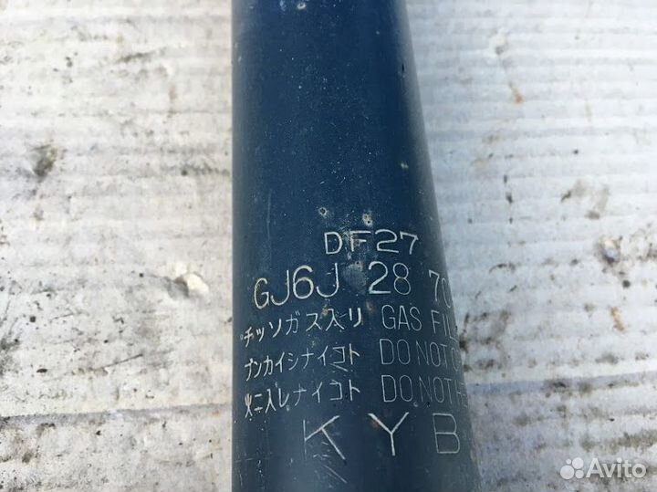 Амортизатор задний Mazda 6 GG 1.8 L8 2003