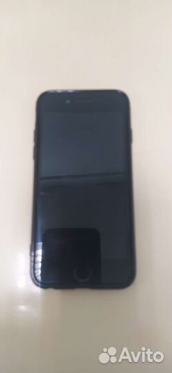 Телефон iPhone 6