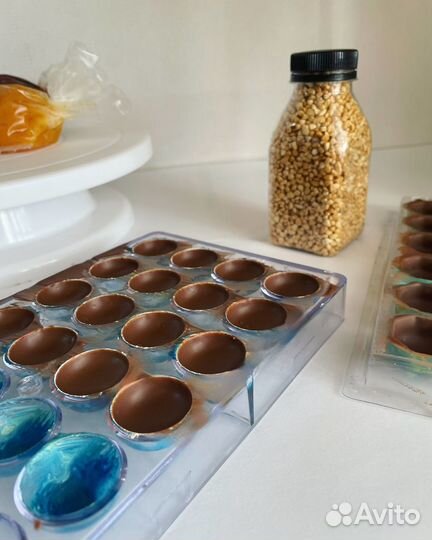 Шоколадные конфеты ручной работы