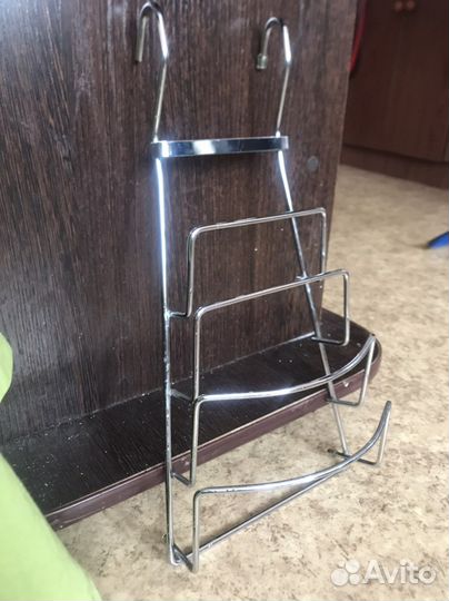 Подставка на кухню для крышек