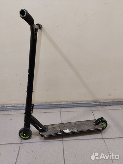 Трюковой самокат