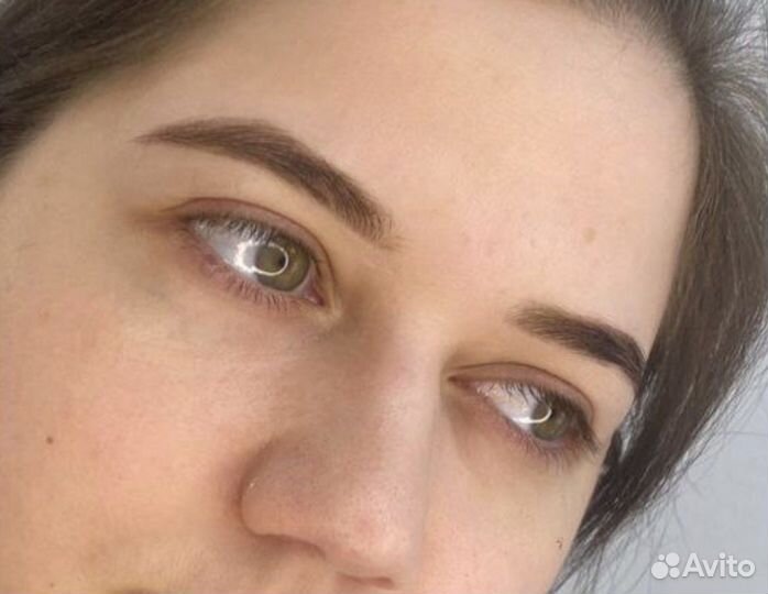 Наращивание ресниц и долговременная укладка бровей