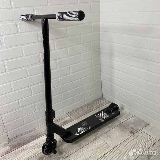 Самокат трюковой двухколесный подростковый maul ст
