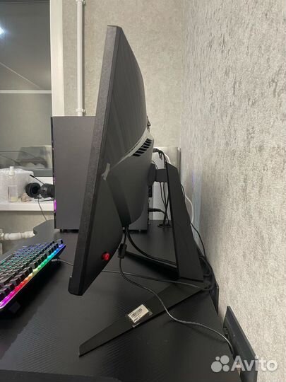 Монитор игровой MSI optix G24C6