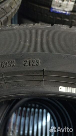 Pirelli Powergy 245/45 R19 102Y