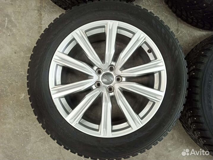 Колеса зима R20 Audi Q8 Q7 оригинал 4M8601025T