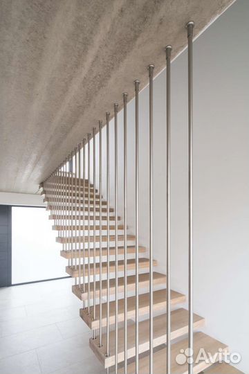 Парящая лестница