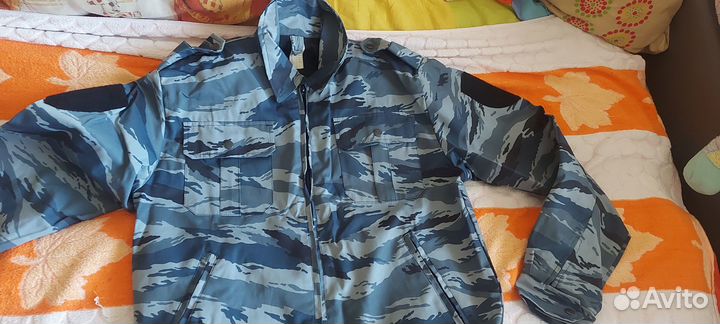 Форма пиксель синяя