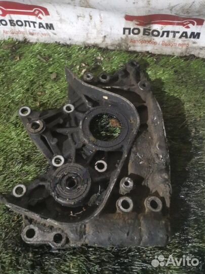 Лобовина двигателя Toyota Corolla E100 2C