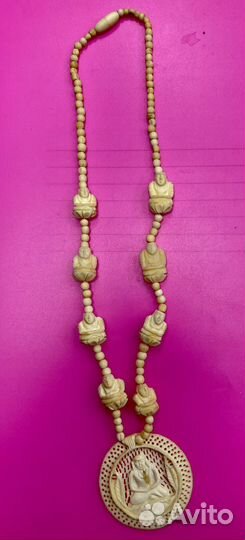 Бусы костяные