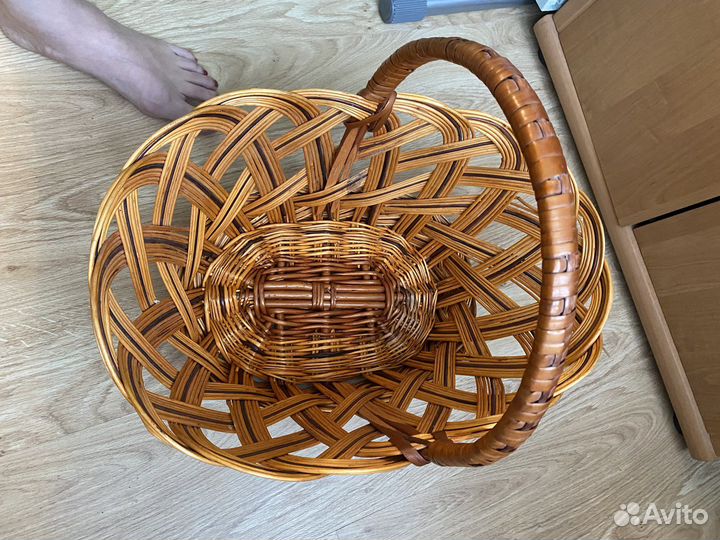 Корзина плетеная
