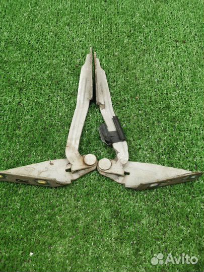 Петли капота Ford Focus 1 универсал