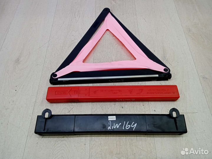 Аварийный знак Мерседес мл 164