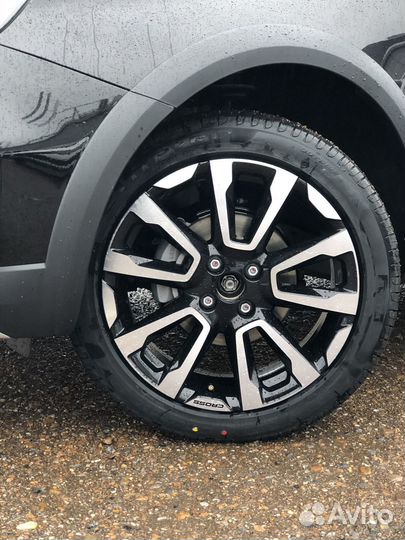 LADA Vesta Cross 1.8 CVT, 2024