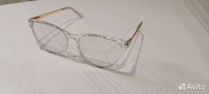 Очки с диоптриями -0.5 и фотохромом