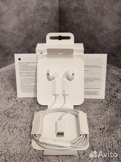 Оригинальные наушники Apple EarPods USB-C (новые)