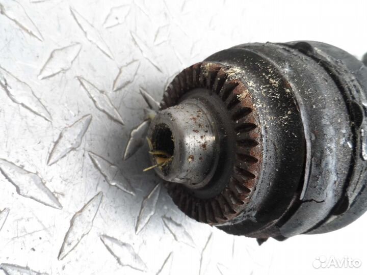 Полуось передняя L BMW 7-Series F01 F02 7593039