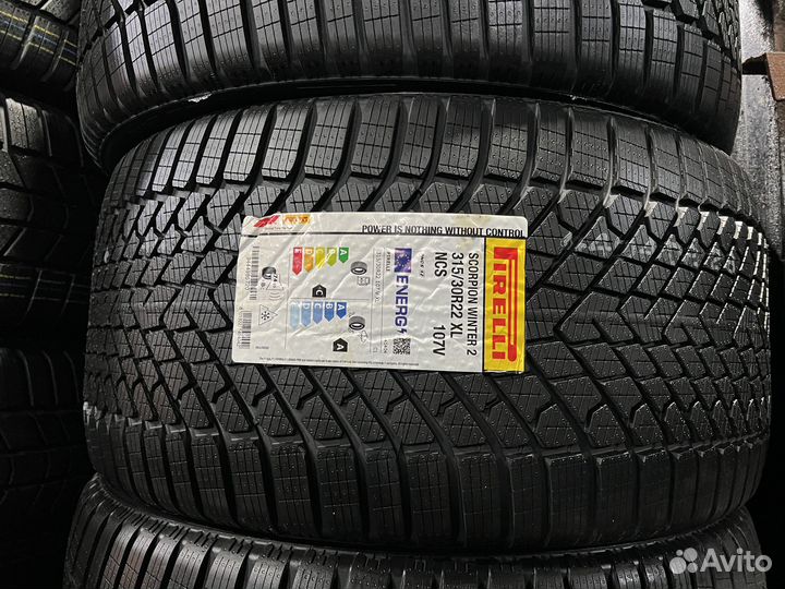 Pirelli Scorpion Winter 2 315/30 R22 и 275/35 R22 110V