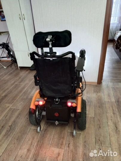 Инвалидная электроколяска