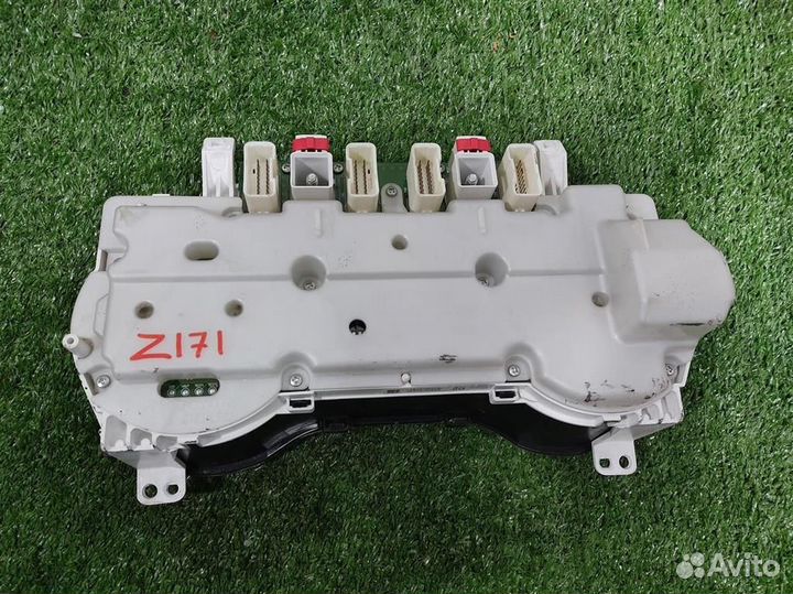 Приборная панель Toyota RAV4 A2 2005