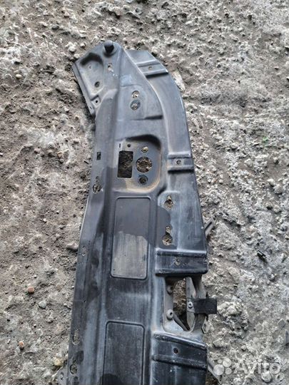 Верхняя часть телевизора Cadillac bls