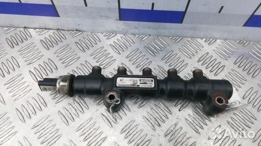 Топливная рампа дизельная ford focus 2 (7LV13BB01)