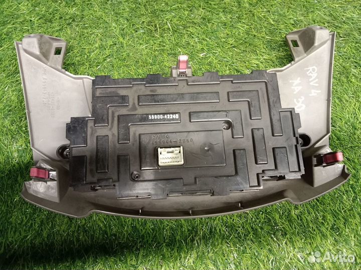 Блок управления климат-контролем Toyota RAV4