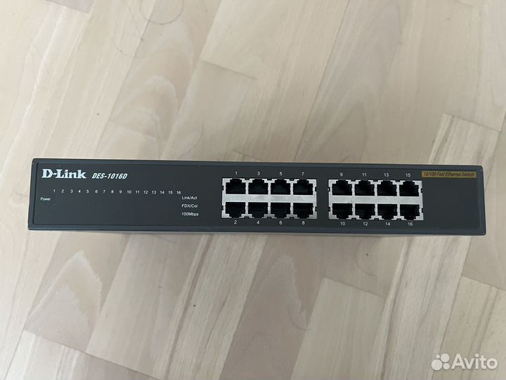 Коммутатор DLink DES 1016D