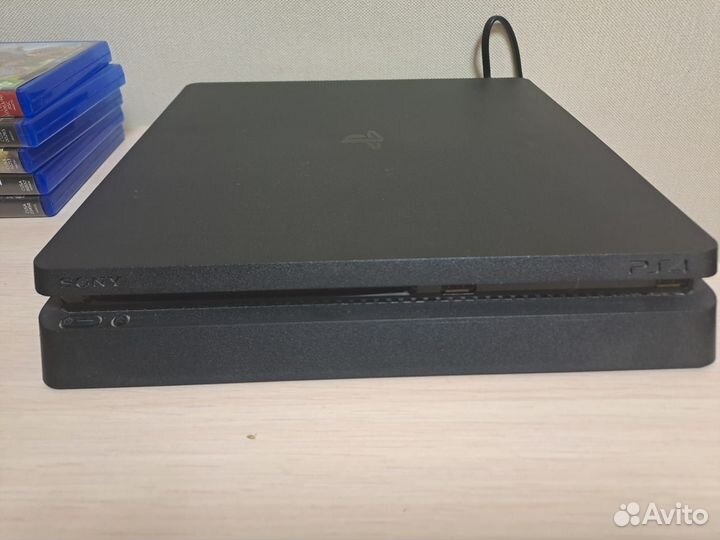 Игровая консоль Playstation 4 Slim 1TB