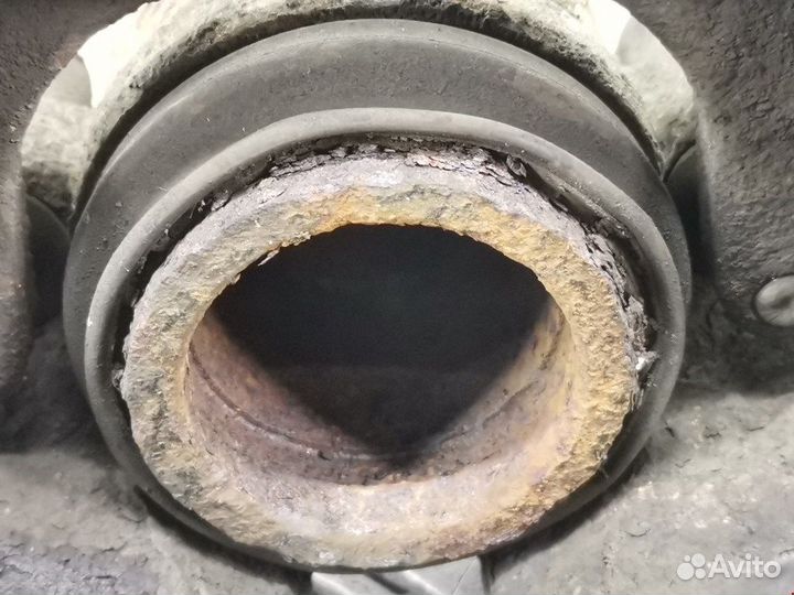 Суппорт передний правый для Volkswagen Passat 5 GP