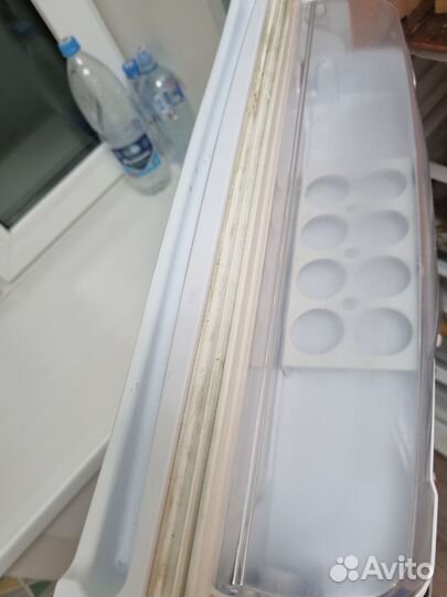 Холодильник indesit st-167