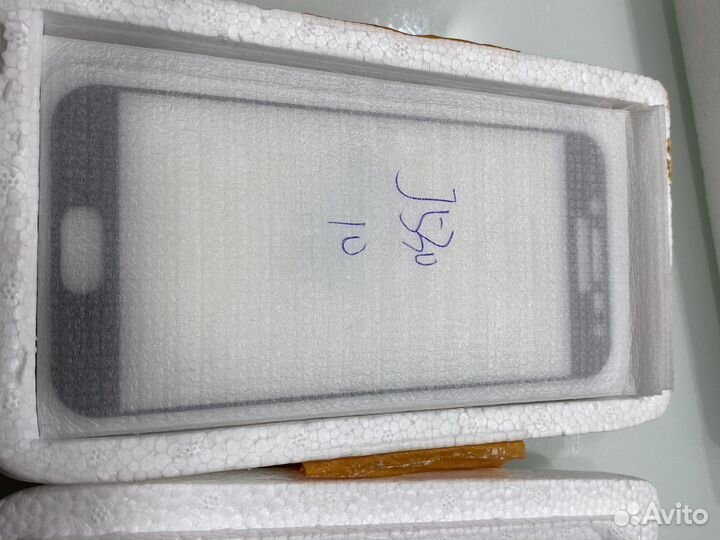 Защитное стекло samsung J5 2017 год