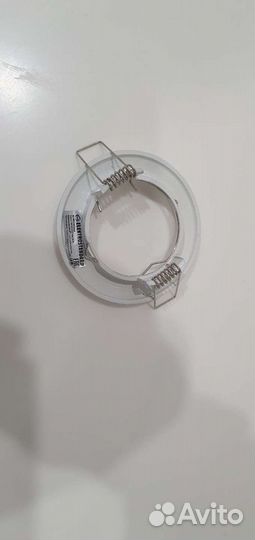 Светильник потолочный встраиваемый