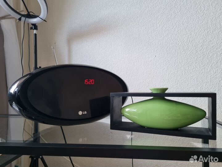 Колонка AUX vintage LG PC12 iPod/iPhone Dock