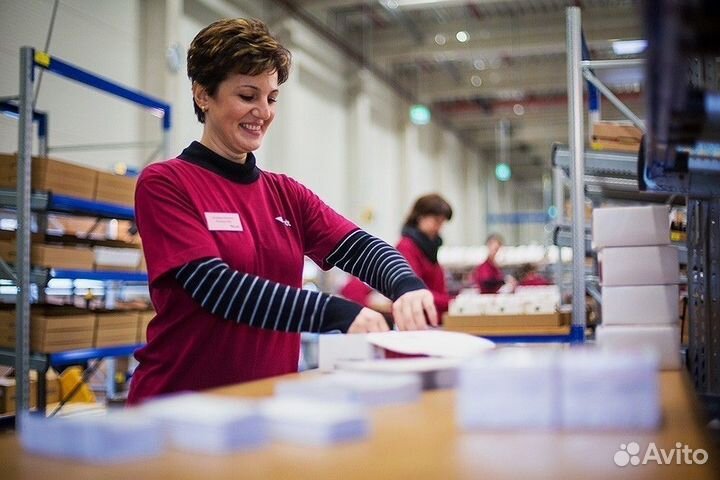 Вахта Стикеровщик (ца) 15/15 /Бесплатный автобус